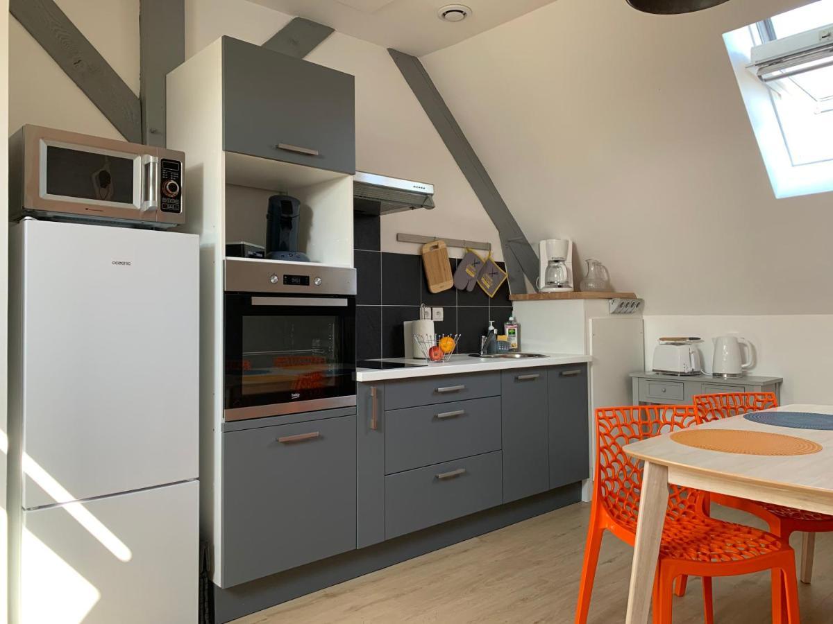 Superlogis - Sous Les Toits - T2- 3Etoiles - Blois-Hypercentre 1 Chambre 4 Personnes Exteriör bild